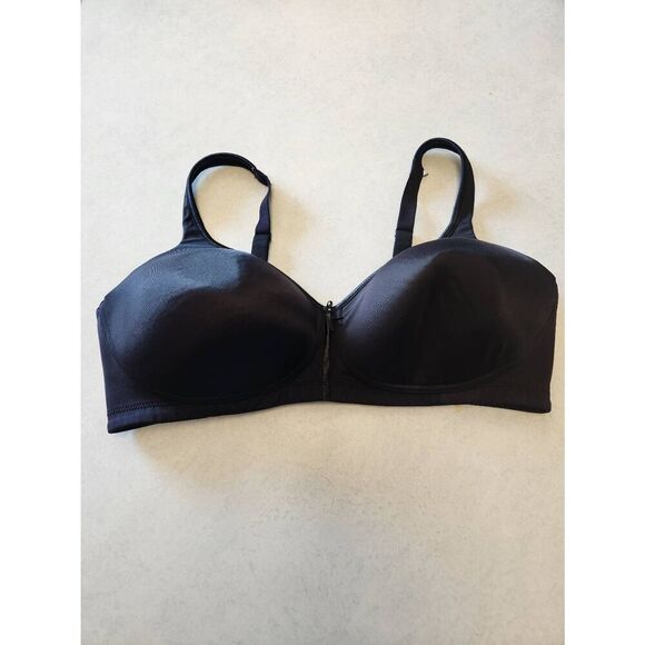 Vanity Fair Lingerie Body Caress Full Coverage Wireless Bra 40D Black - Picture 1 of 3